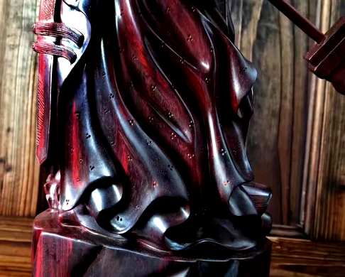 品名关二爷材质小叶紫檀特征纯手工立体镂空雕刻高密度精工规格