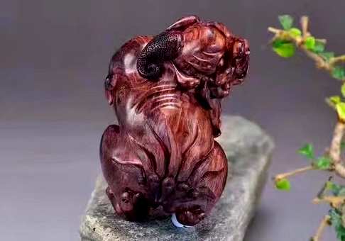 海黄雕刻貔貅海黄紫油梨老料H6060清库3999AZ貔貅长89毫