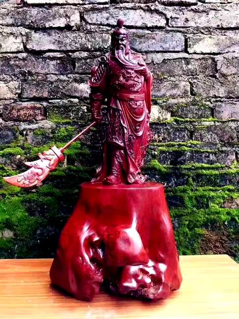 印度小叶紫檀关公纯手工雕刻鸡血红、高油密尺寸30-24-58