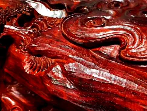 印度小叶紫檀三老对弈鸡血红高密油雕工精致造型栩栩如生规格长46