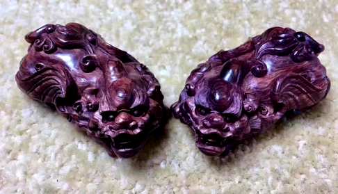 海黄紫油梨精工把件招财貔貅材质一流花纹清晰精雕细琢栩栩如生手感饱