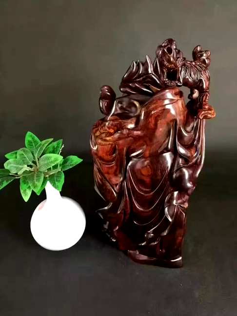 品名达摩戏狮材质海南黄花梨规格高24cm-12cm-8
