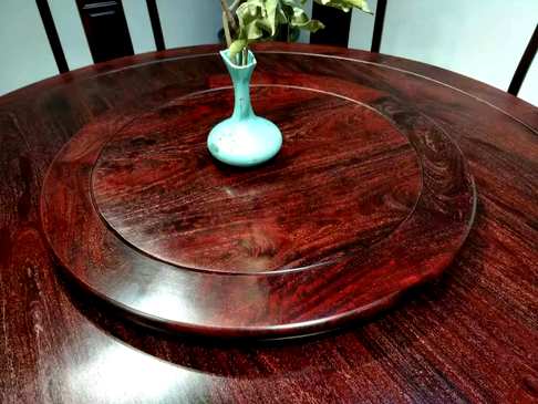 赞比亚紫檀圆餐桌9件套造型优雅大气工艺细腻温馨的家用它来打造餐桌1