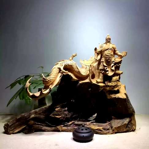 御龙关公龙为百鳞之长像征祥瑞是中华民族最具代表性的传统文化之一关