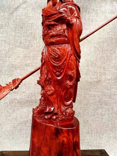12印度小叶紫檀关公财神爷、整料取材雕刻、油性杠杠的、纯手工
