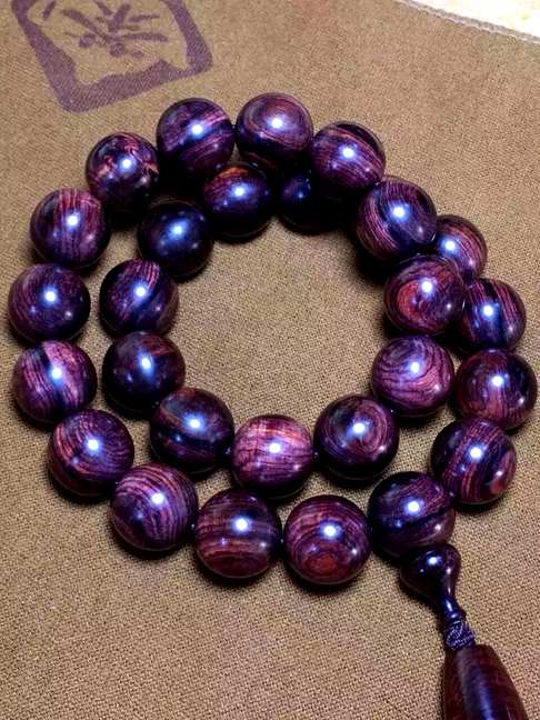 海黄紫油梨蓝底15-28粒手持葡萄🍇紫底色玻璃底质感油性密度十足