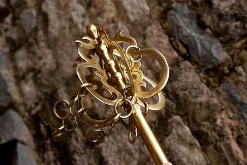 小叶紫檀『禅杖』高油密料子细腻金星很多纯黄铜禅头