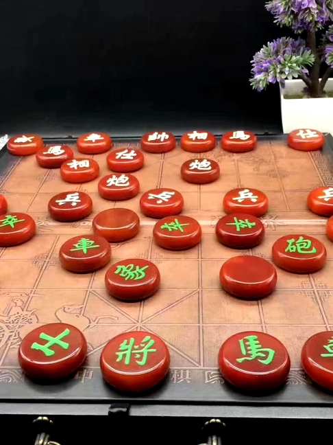 520不包邮天然5A玉髓玛瑙象棋规格: