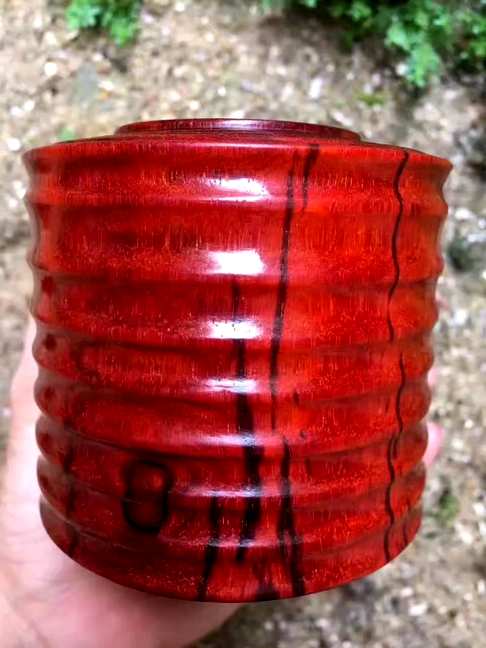小叶紫檀茶罐茶勺高密度鸡血红料子细腻直径8.7cm高8c