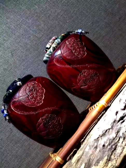 印度小叶紫檀《莲蓬布塞茶叶罐》寓意多子多福尺寸径8.4高10.8厘米重