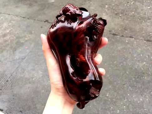 海黄紫油梨摆件特价7000元品名荷趣尺寸重量18*10.5