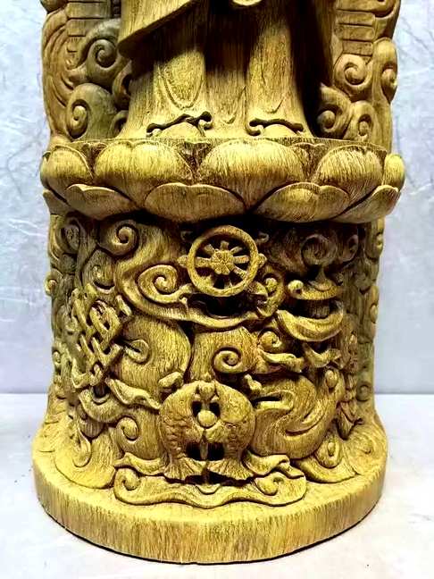 15800品名《如来佛祖》材料采用印尼天然沉香一整块料雕作而