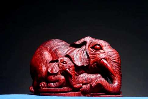 小叶紫檀吉象摆件26-21-17cm大口径材质细腻大象雕刻木雕大象