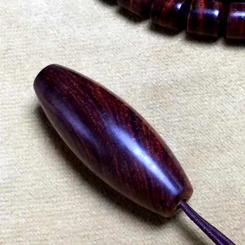 海南黄花梨 紫油梨8x8x108颗+紫油梨天珠吊坠、密度41.9克、珠子油性