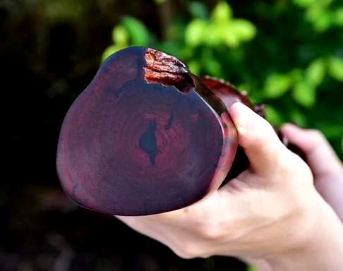 小叶紫檀“财神”民间最喜欢的神仙之一迎财神财运到。一木难求精选鸡血红